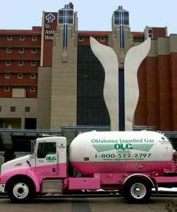 pink_propane_truck